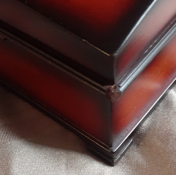 Bombay Co. Jewelry Box Beautiful - Picture 13 of 16